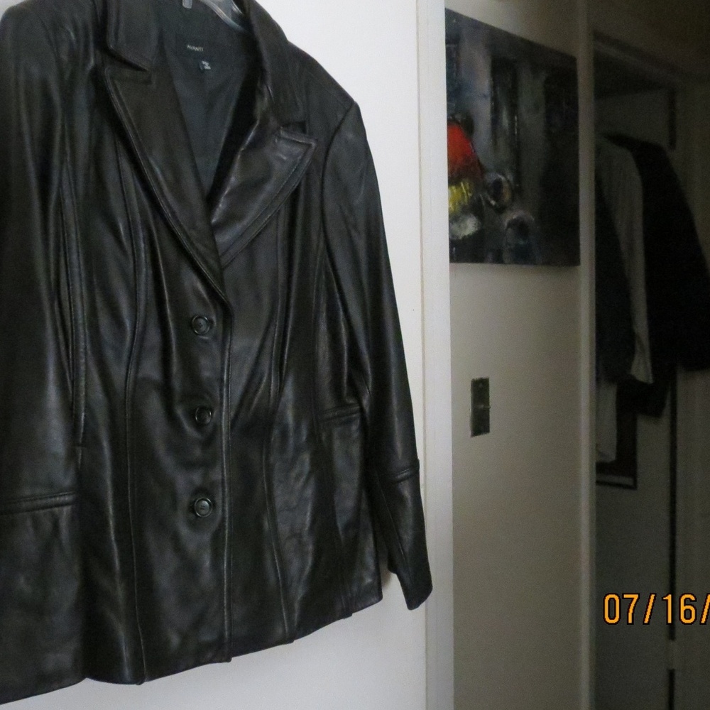 Ladies Leather Jacket